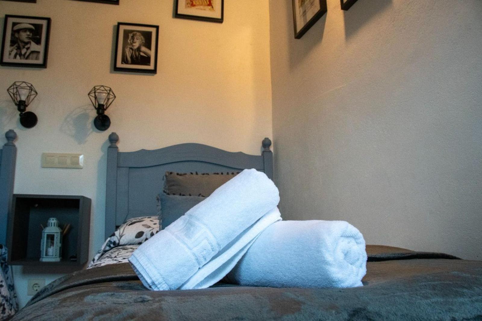 La Justa Casa Rural Candeleda Dış mekan fotoğraf